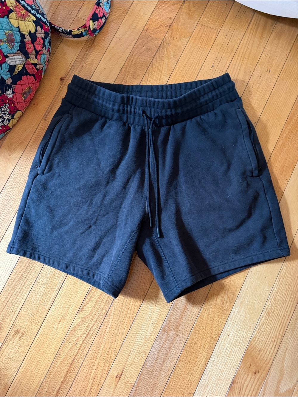 Fabletics Men's Black Athletic Drawstring Shorts